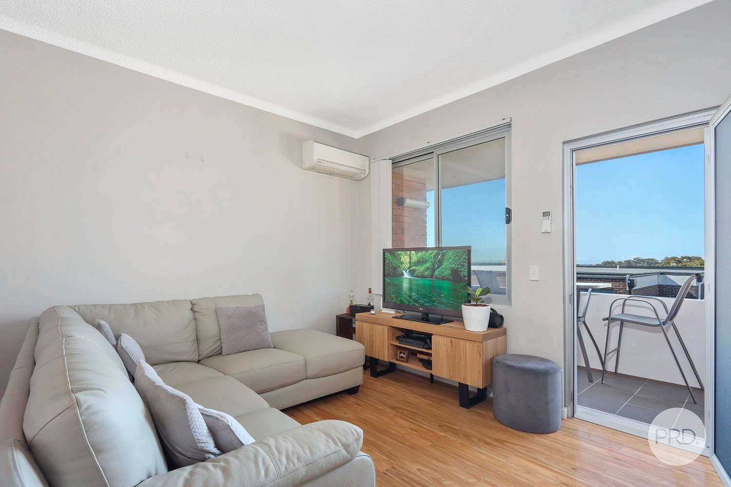 6/141 Woniora Road SOUTH HURSTVILLE 2