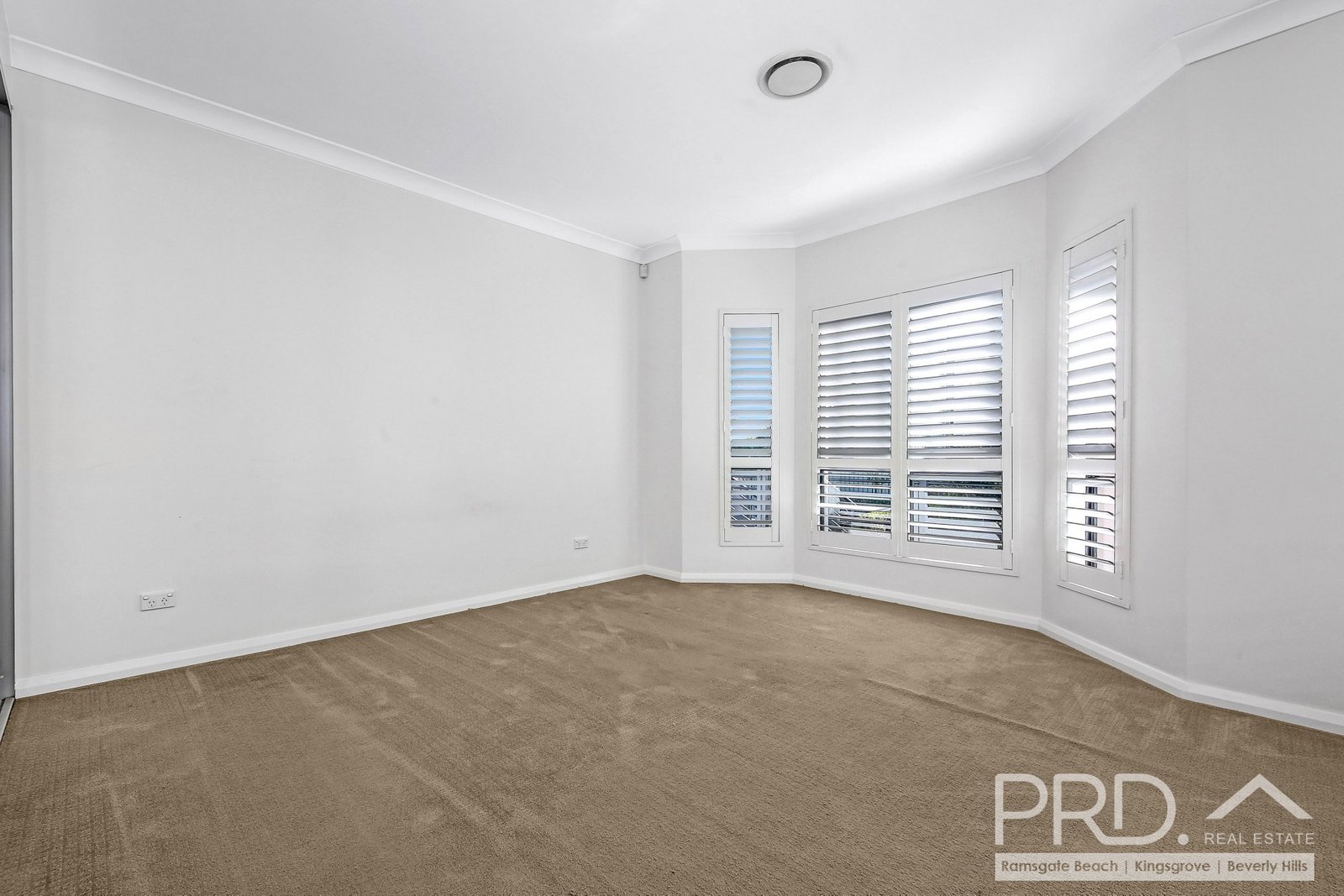 6/15-17 Larkhill Avenue RIVERWOOD 3