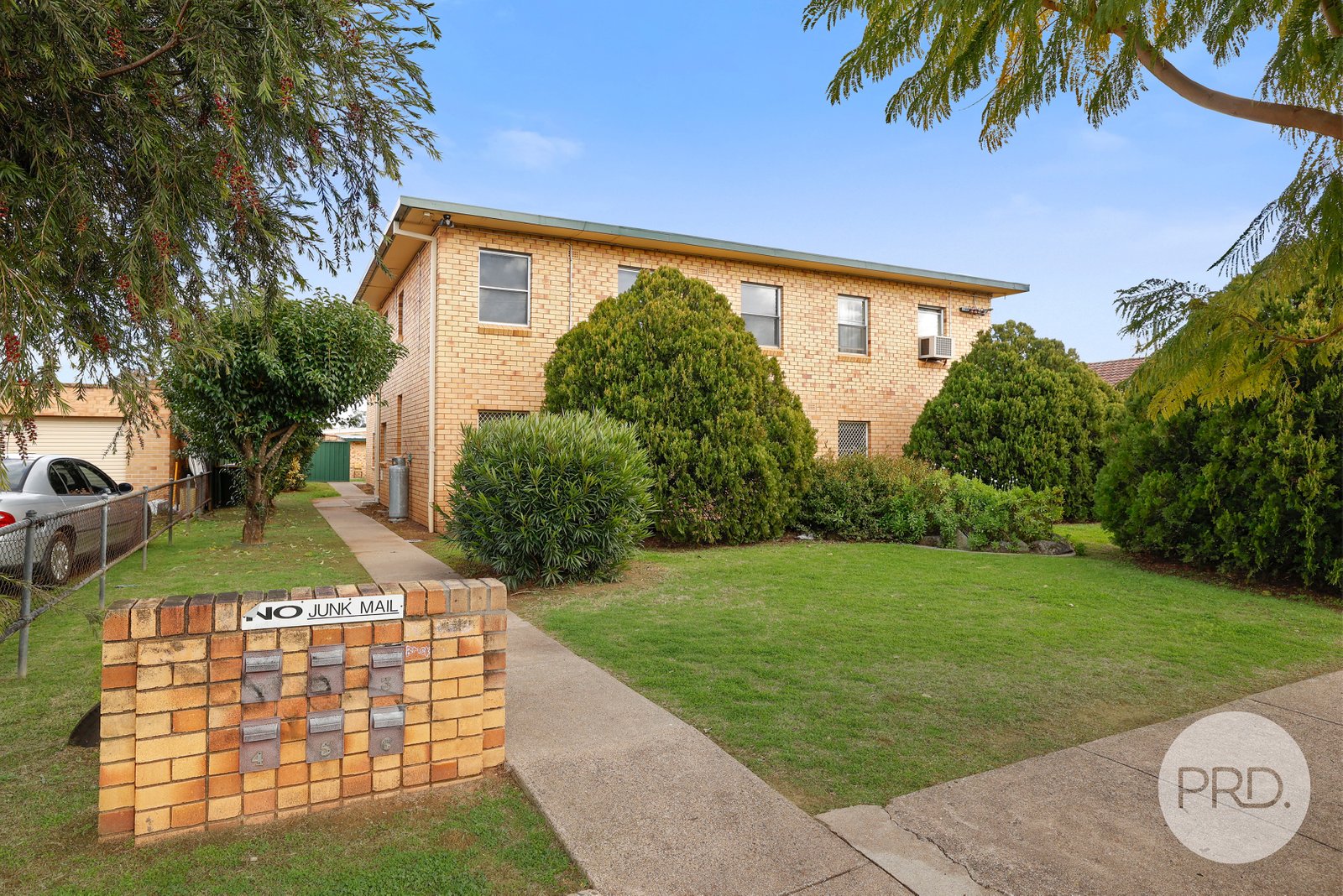 6/15 Diane Street TAMWORTH 1