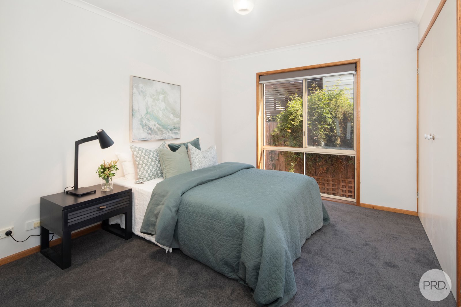 615 Peel Street North BLACK HILL 6