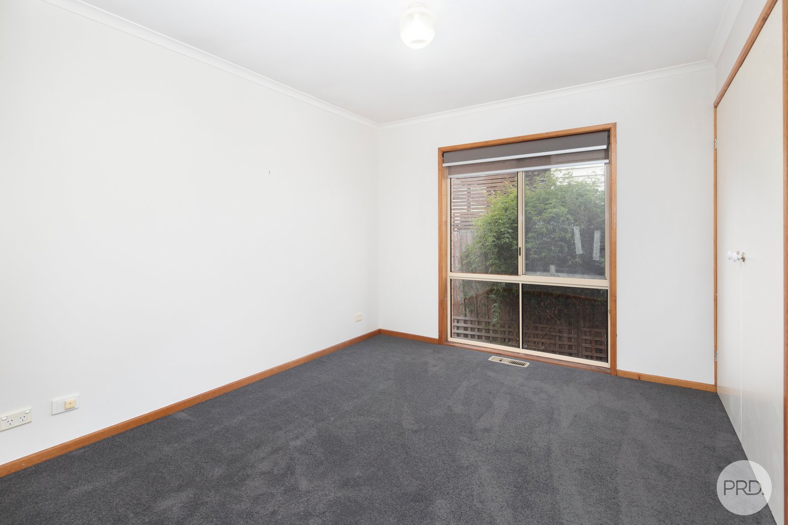 615 Peel Street North BLACK HILL 9