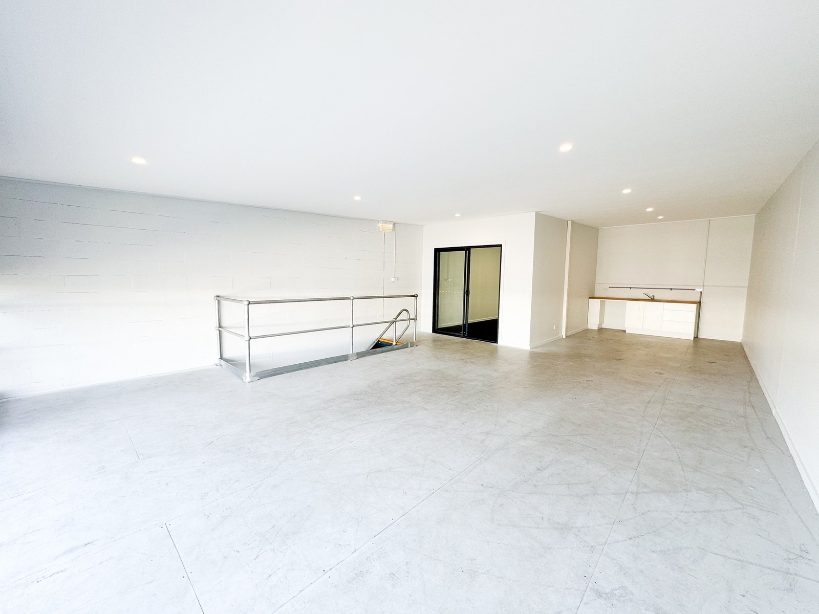 6/15 Shearwater Drive TAYLORS BEACH 8