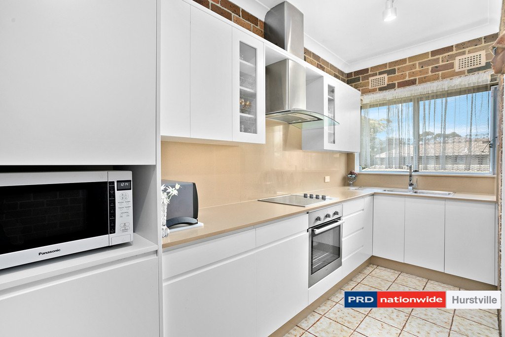 6/15 St Georges Pde  HURSTVILLE 3