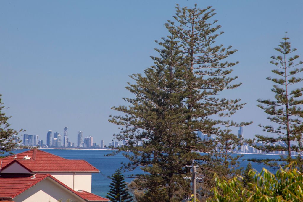 6/15 Tweed Street COOLANGATTA 1