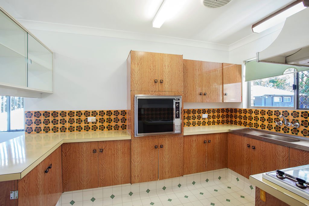 6/15 Tweed Street COOLANGATTA 6