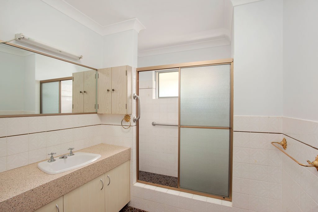 6/15 Tweed Street COOLANGATTA 8