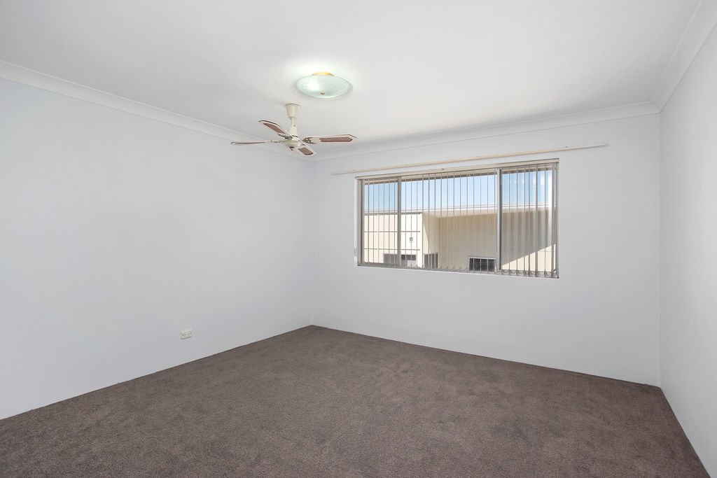 6/15 Tweed Street COOLANGATTA 9