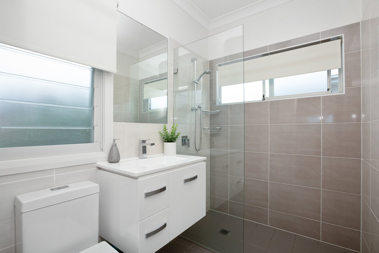 6/150 George Street EAST MAITLAND 10