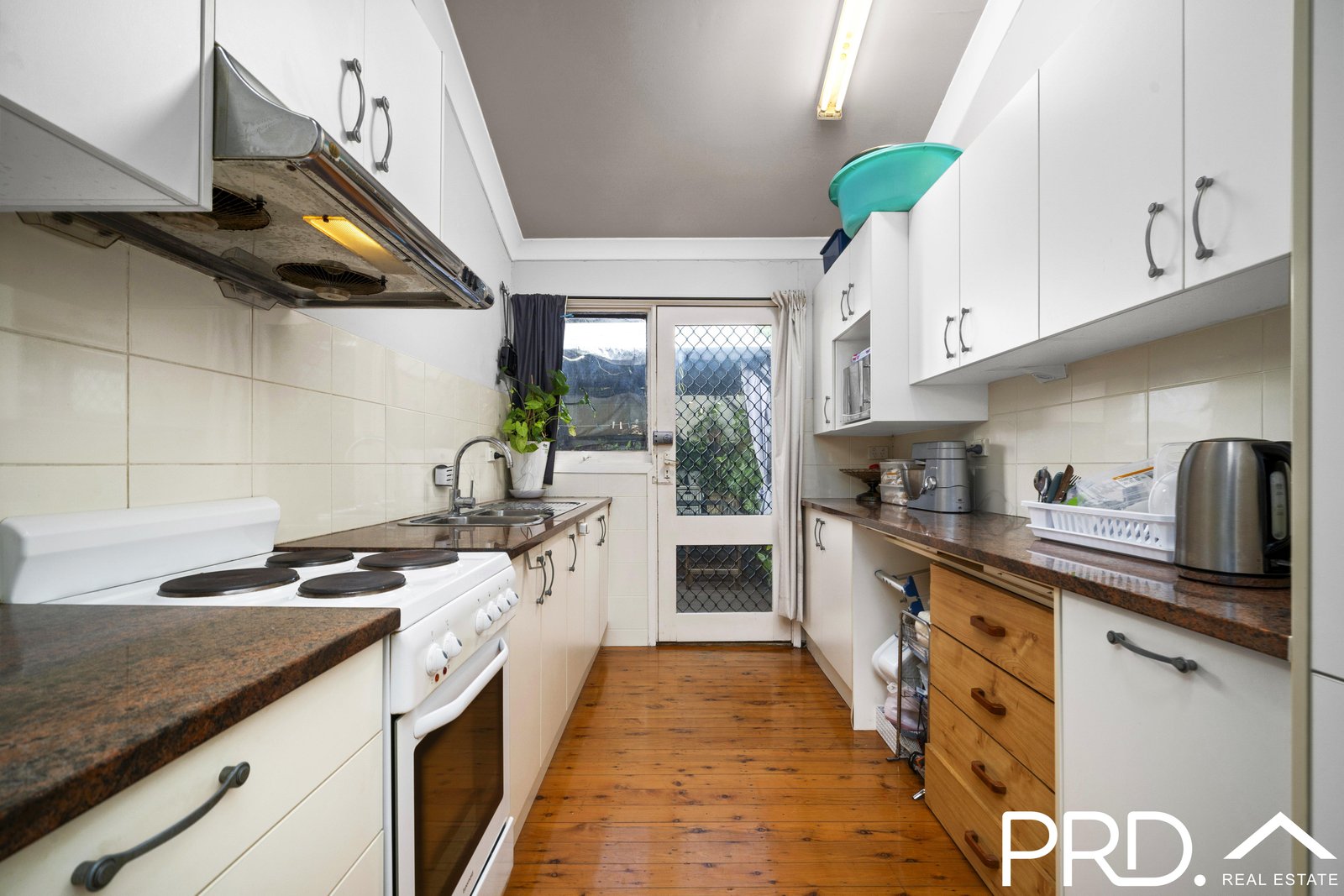 6/155 Greenacre Road GREENACRE 4