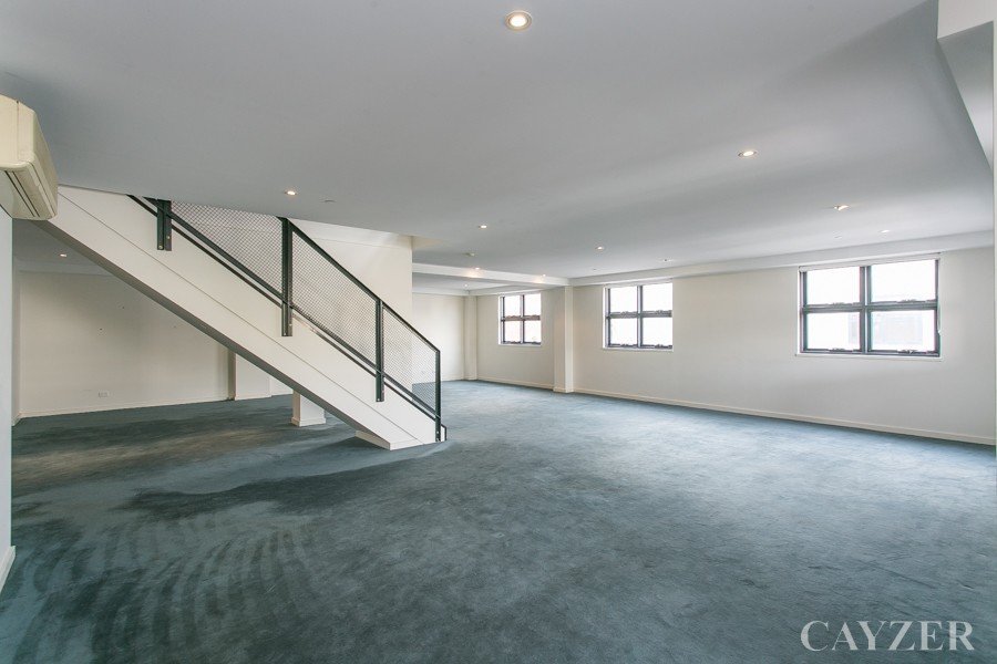Gallery: 6/156 Bay Street