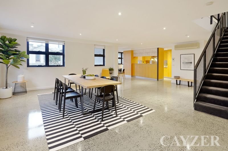 Gallery: 6/156 Bay Street