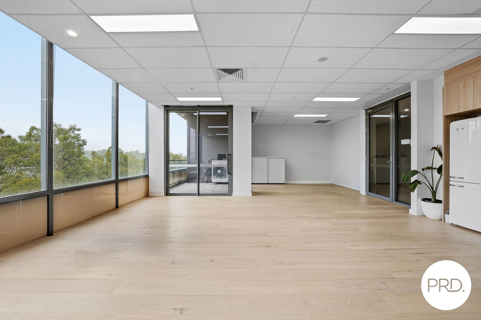 6.15/7 Maitland Place NORWEST 4