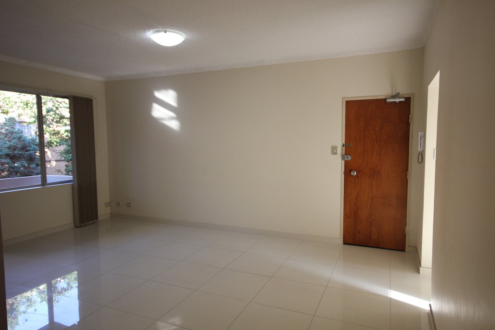 6/16-18 President Avenue KOGARAH 2