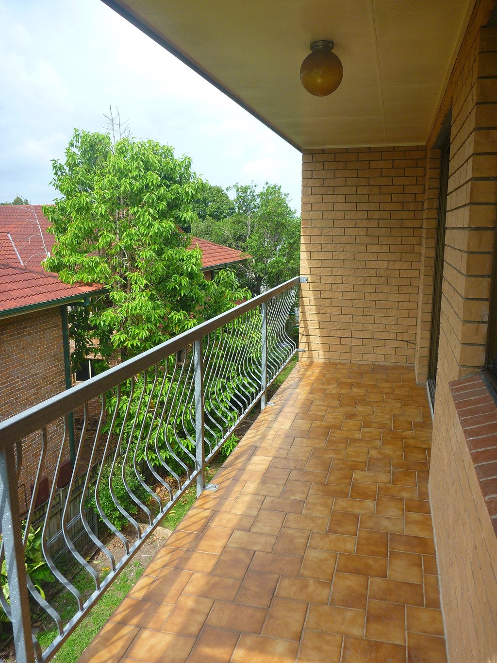 6/16 Elliott Street CLAYFIELD 8