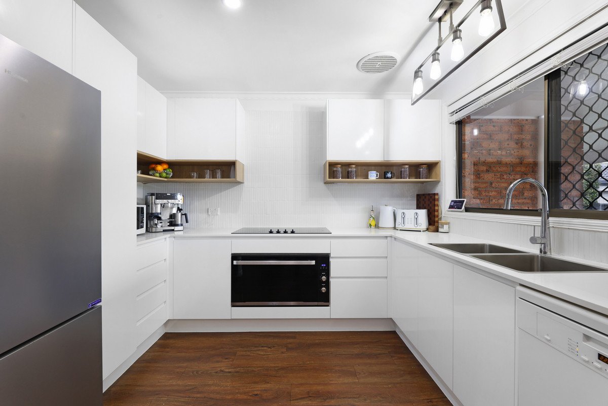 6/160 Bardon Avenue Miami 5