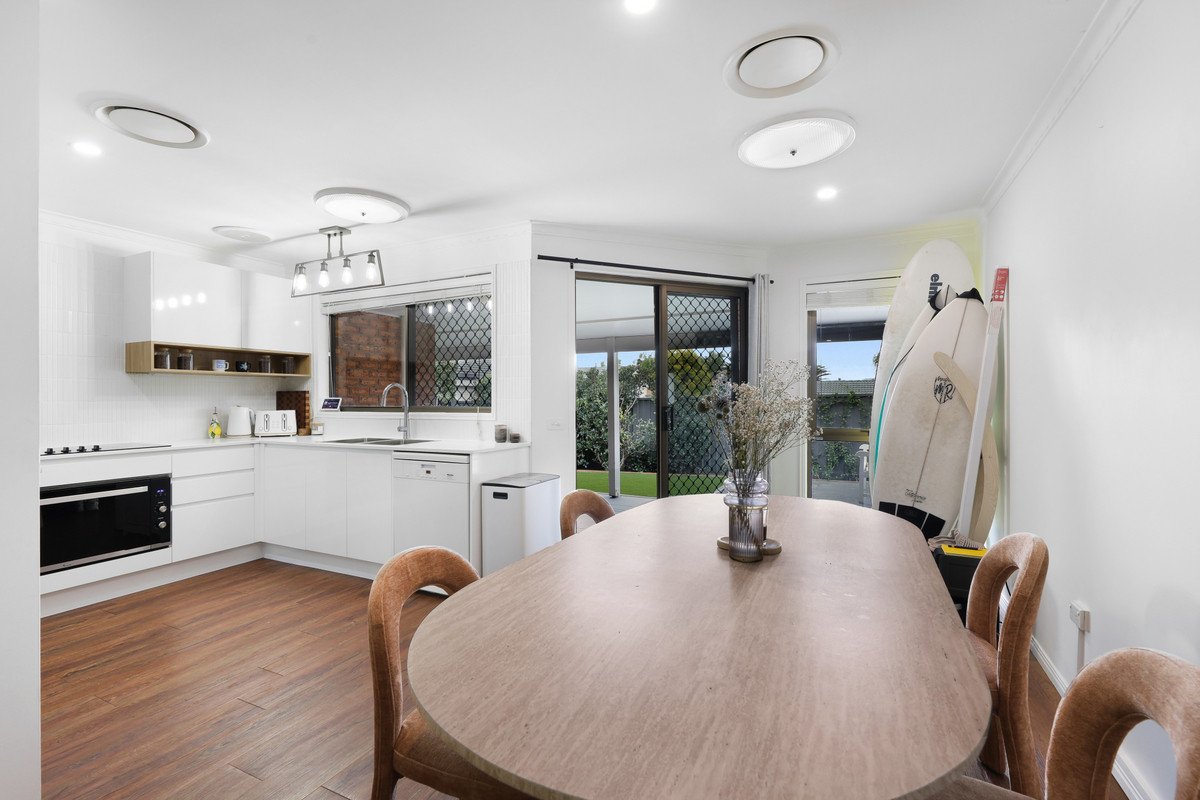 6/160 Bardon Avenue Miami 7