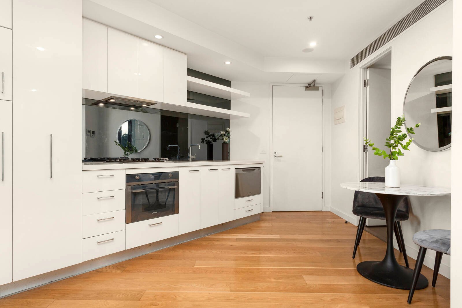 Real Estate and Property in 616/338 Kings Way, South Melbourne, VIC