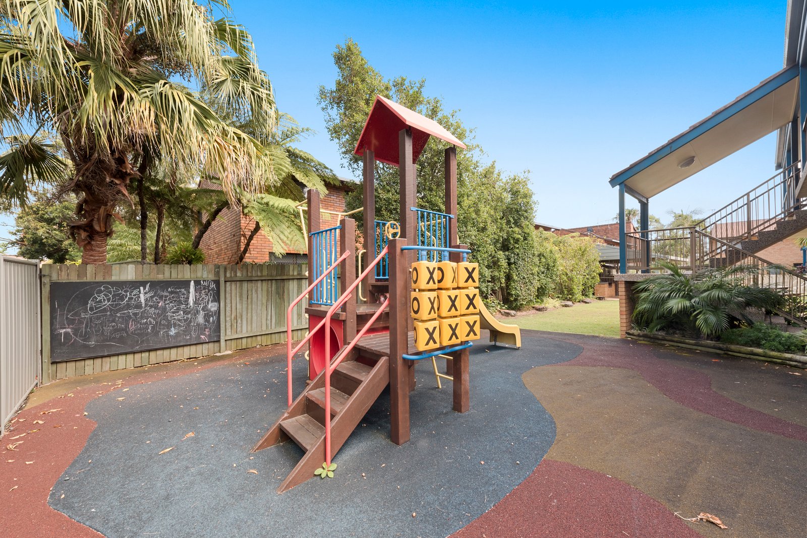 6/17 Boultwood Street COFFS HARBOUR 9