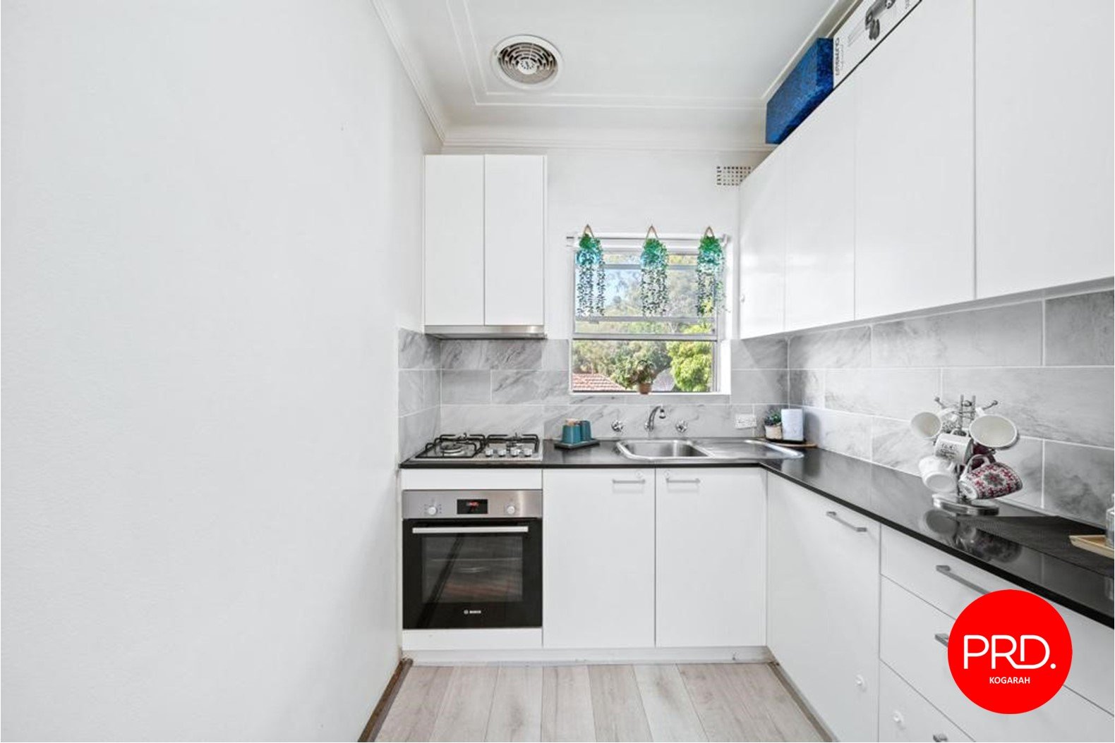 6/17 Warialda Street KOGARAH 3