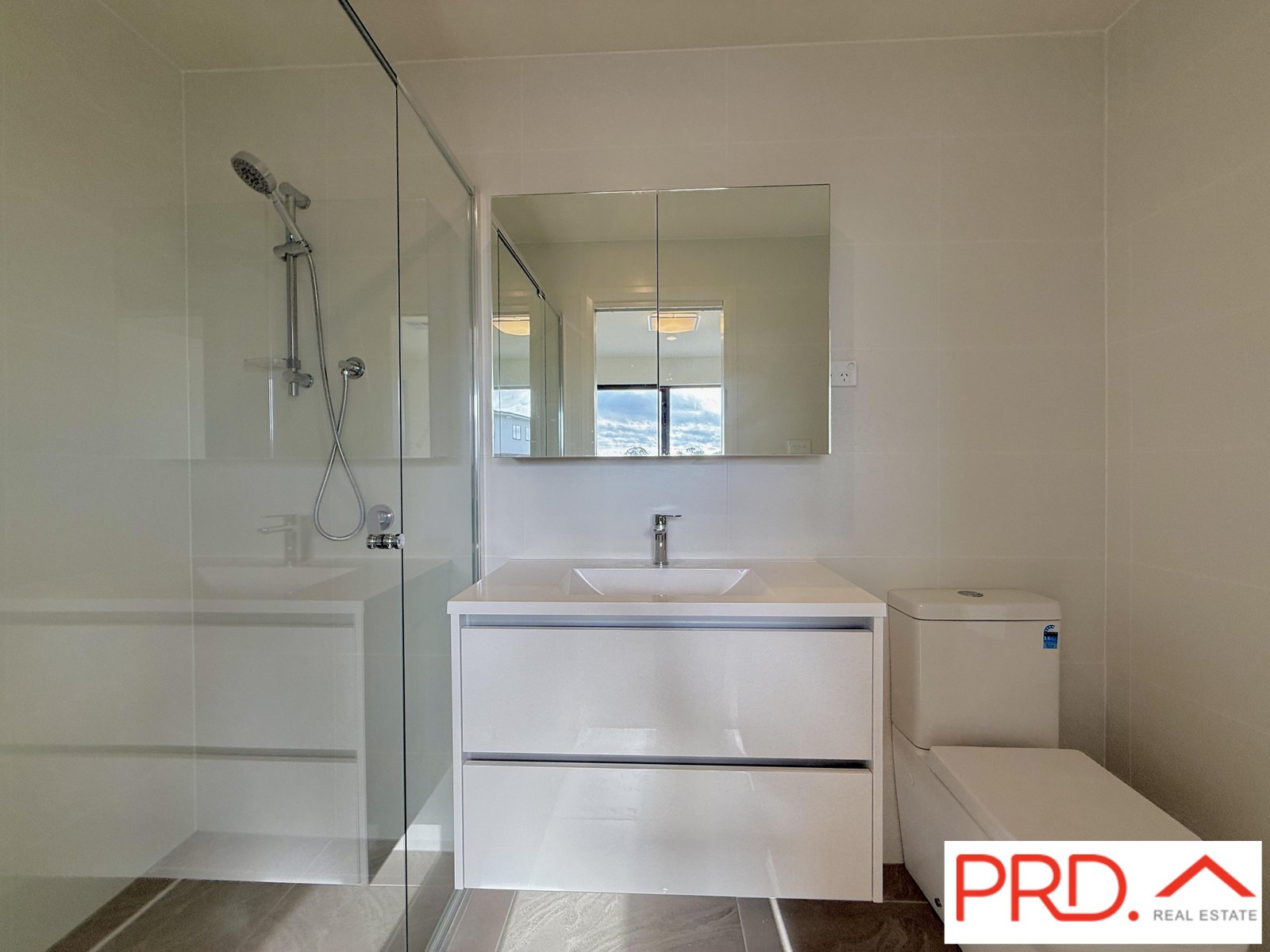 6/171 Sutherland Crescent TAYLOR 9