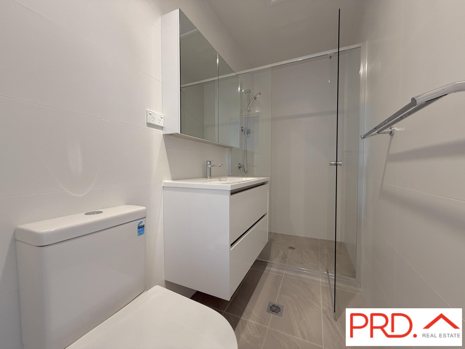 6/171 Sutherland Crescent TAYLOR 12