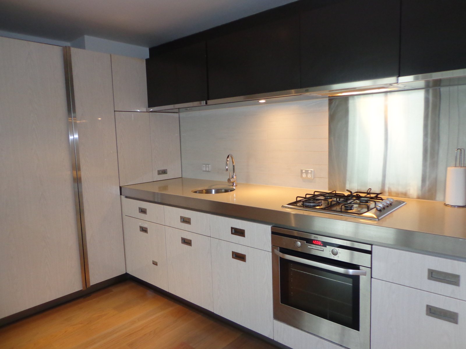 Gallery: 617/519-539 St Kilda Road