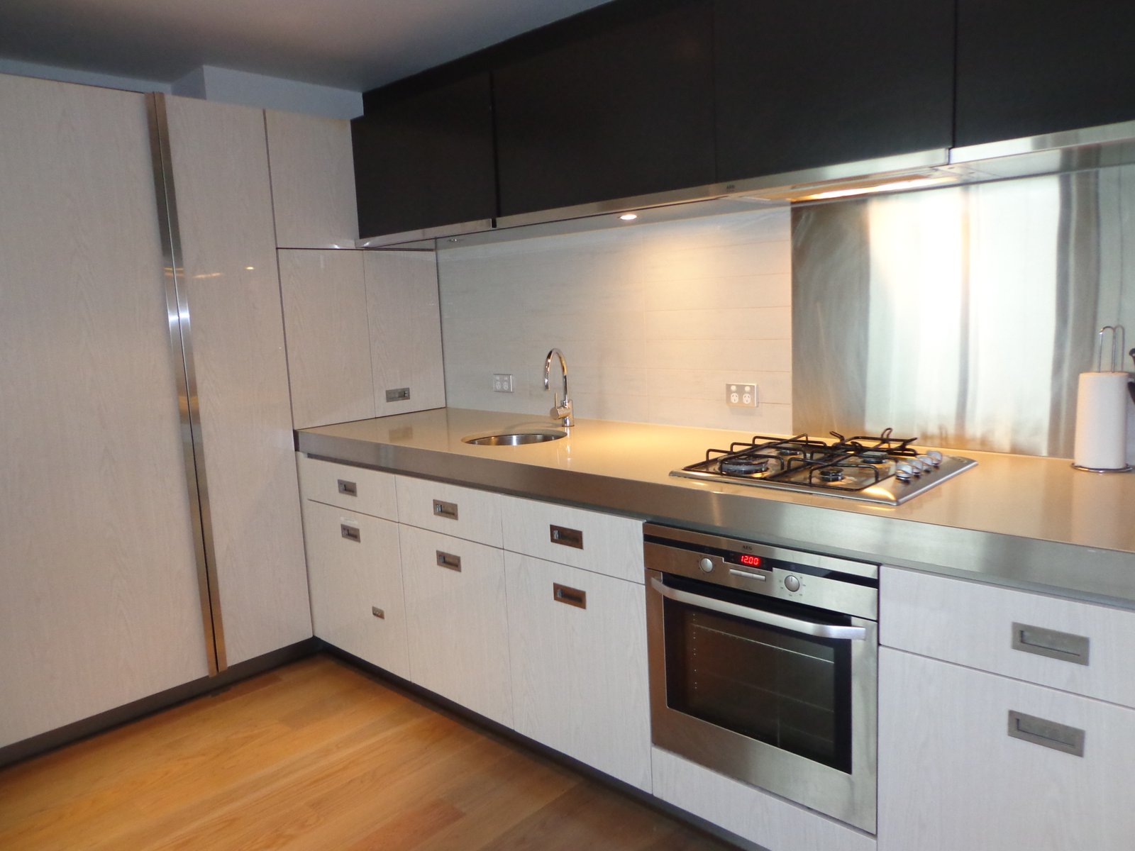 Gallery: 617/519-539 St Kilda Road