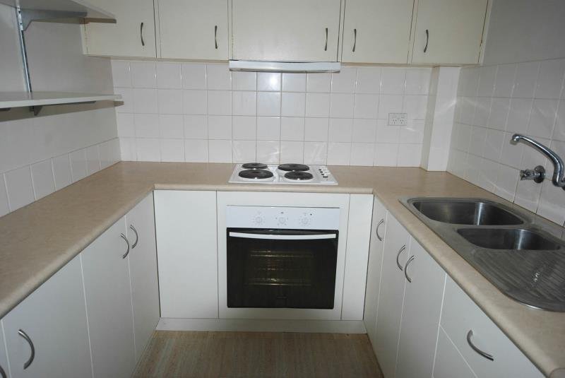6/179 Lake Albert Road KOORINGAL 5