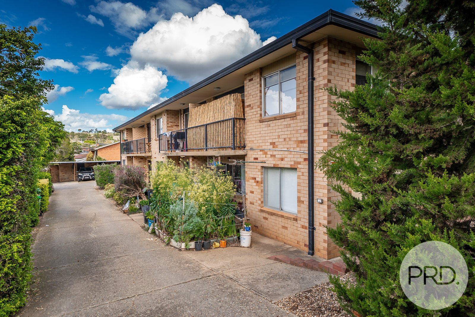 6/179 Lake Albert Road KOORINGAL 1