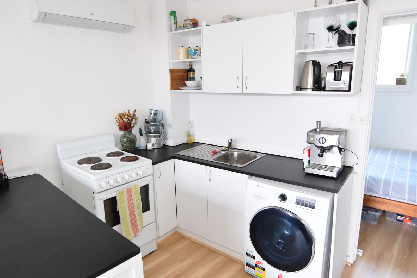 Gallery: 6/18 Bakewell Street