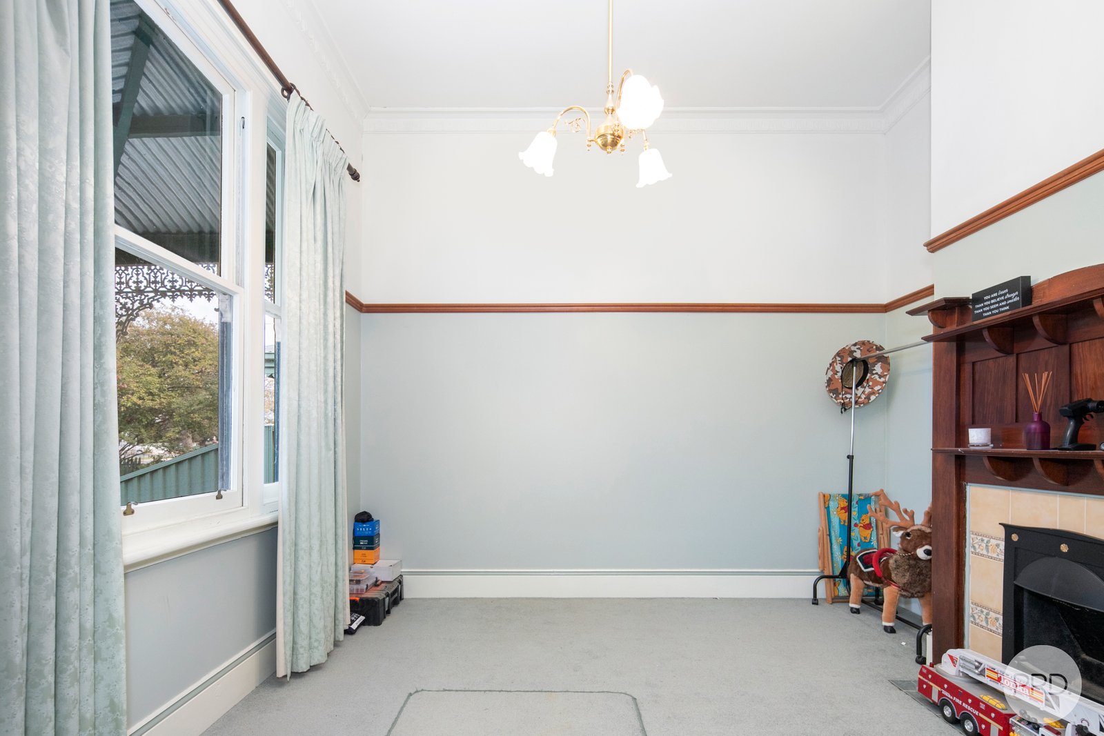 618 Drummond St Sth  REDAN 9