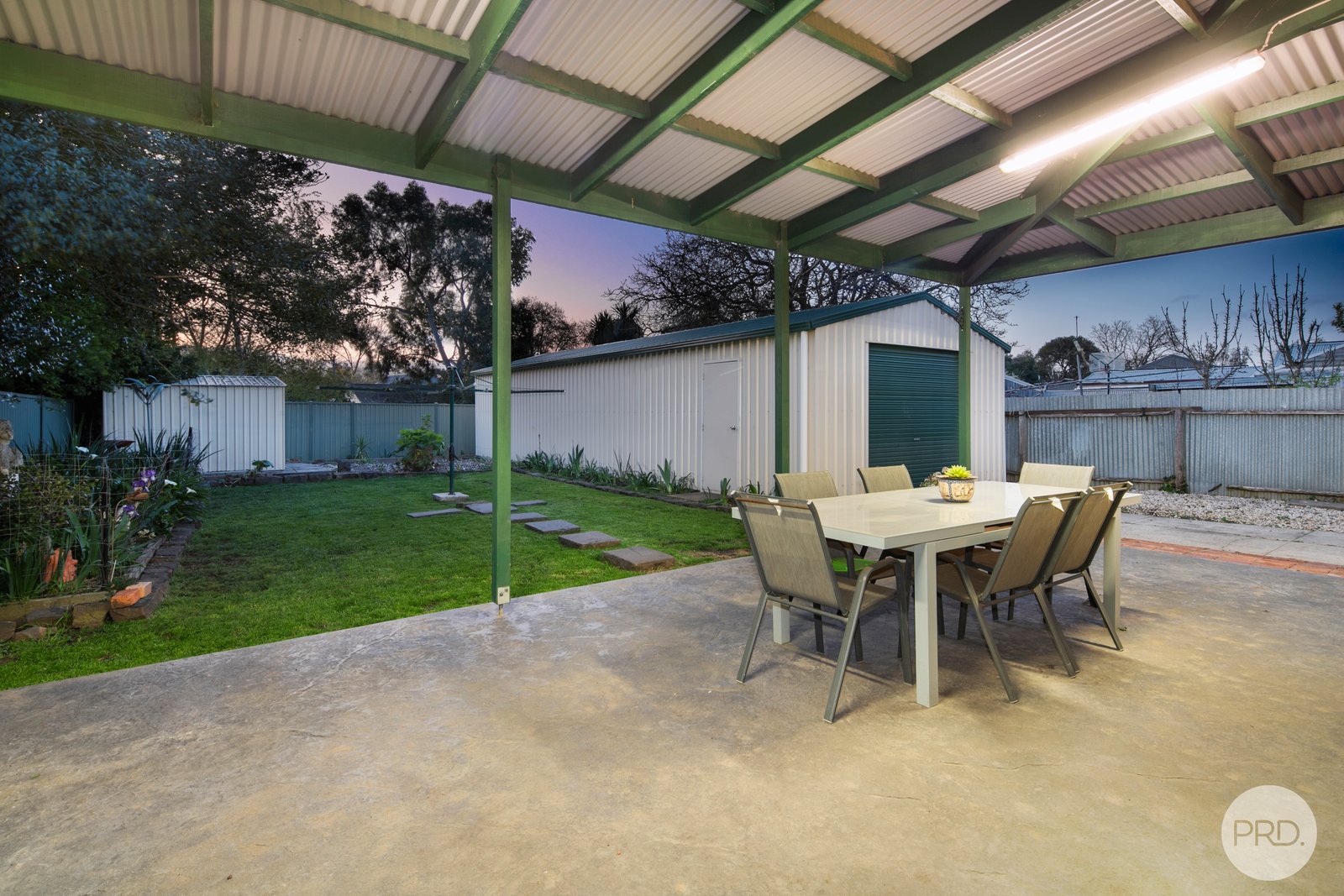 618 Drummond St Sth  REDAN 15