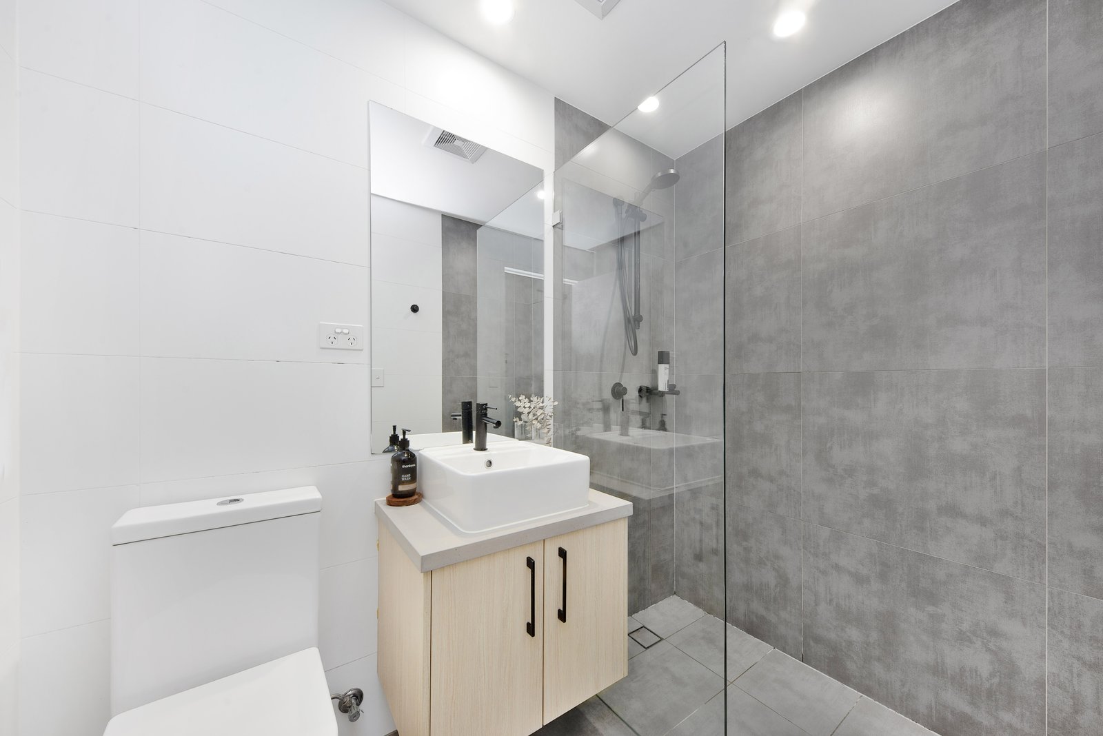 6/18 New Orleans Crescent MAROUBRA 4