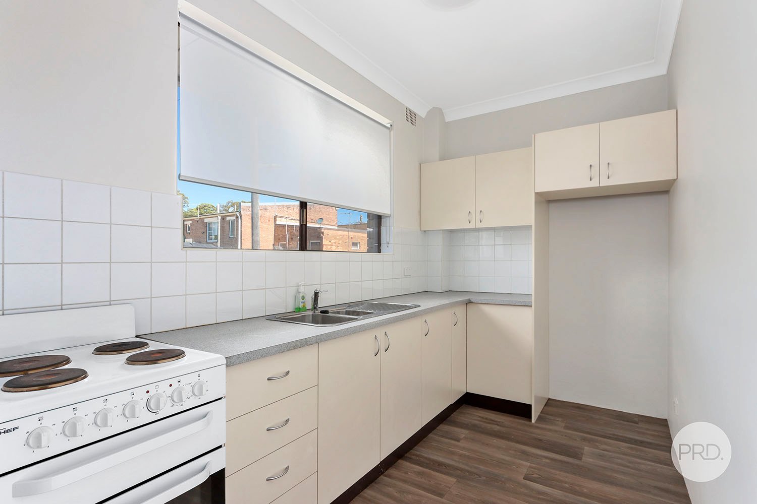 6/18 Oatley Avenue OATLEY 2