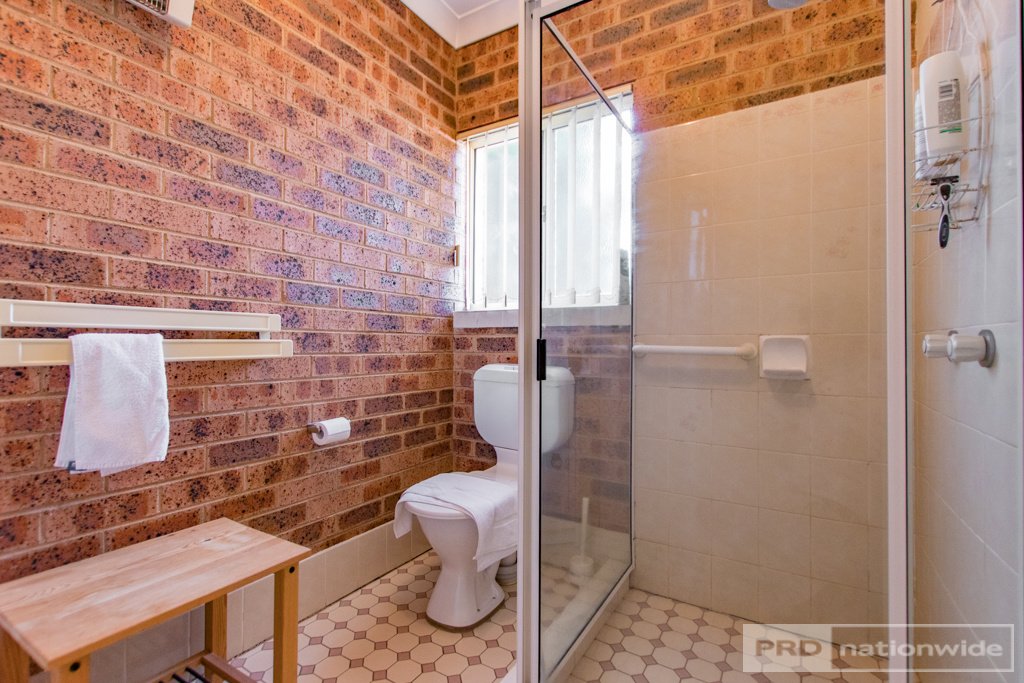 6/18 Russell Street TUMUT 7