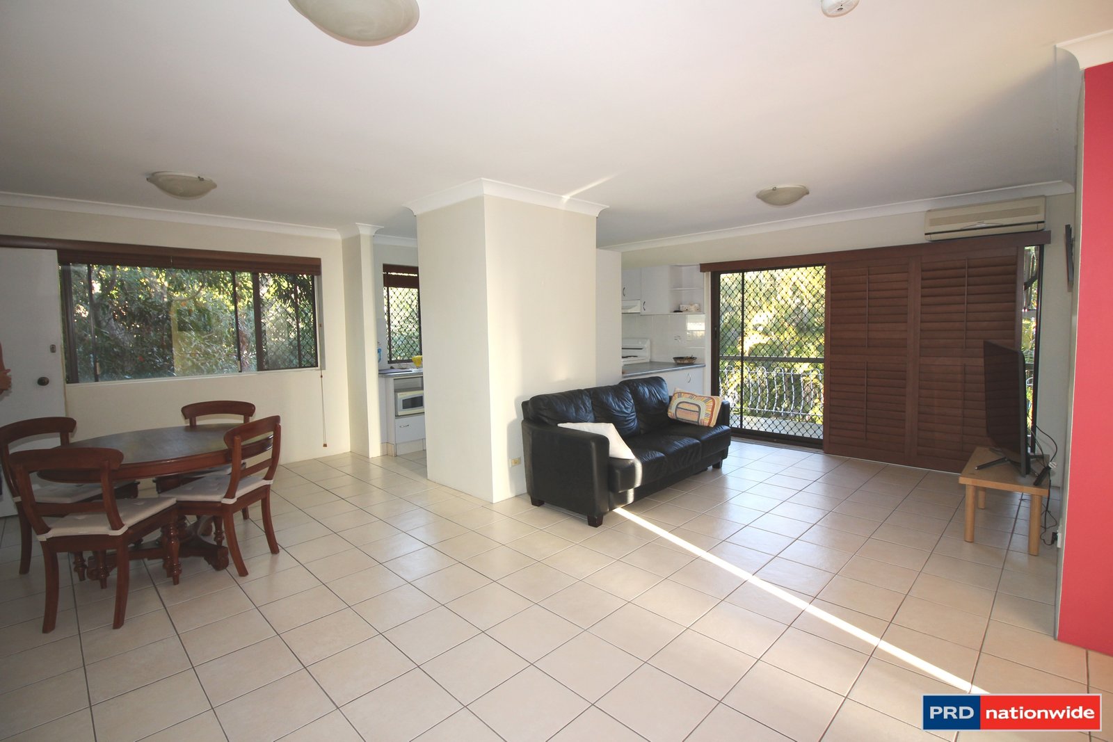 6/182 Buckland Road NUNDAH 2