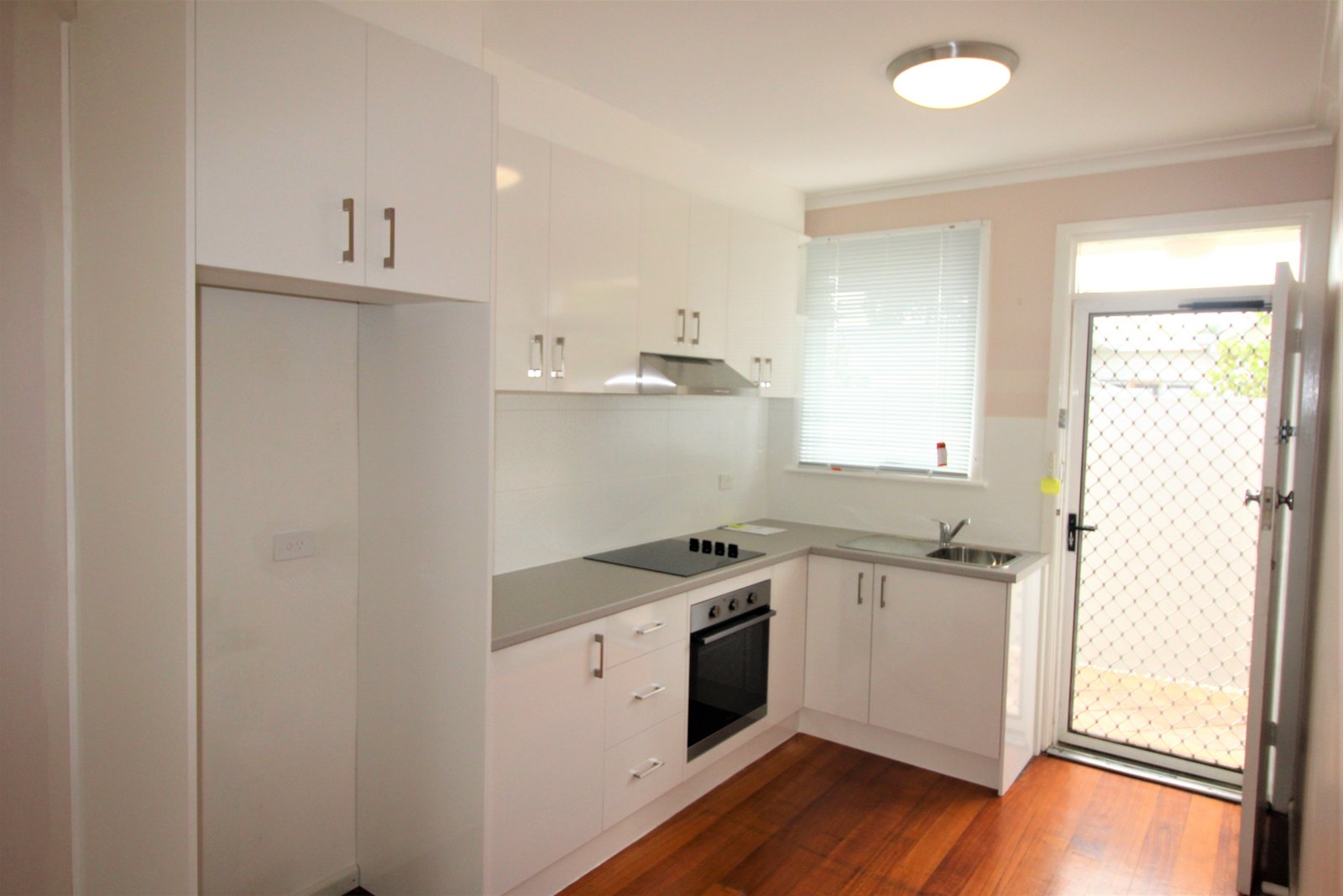 Gallery: 6/182 Nepean Highway
