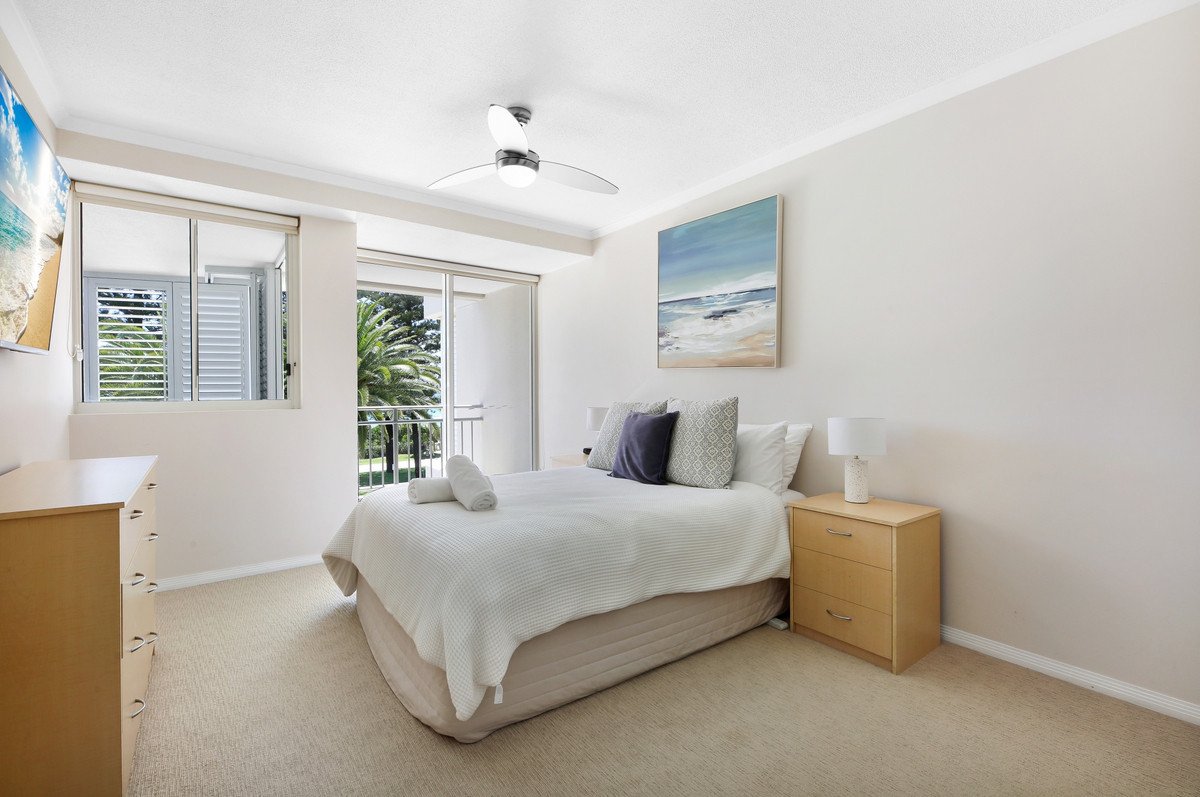 6/186 The Esplanade Burleigh Heads 11