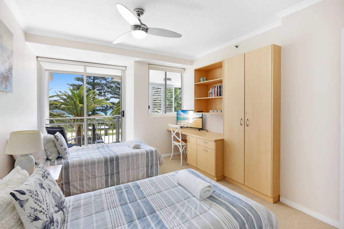 6/186 The Esplanade Burleigh Heads 17