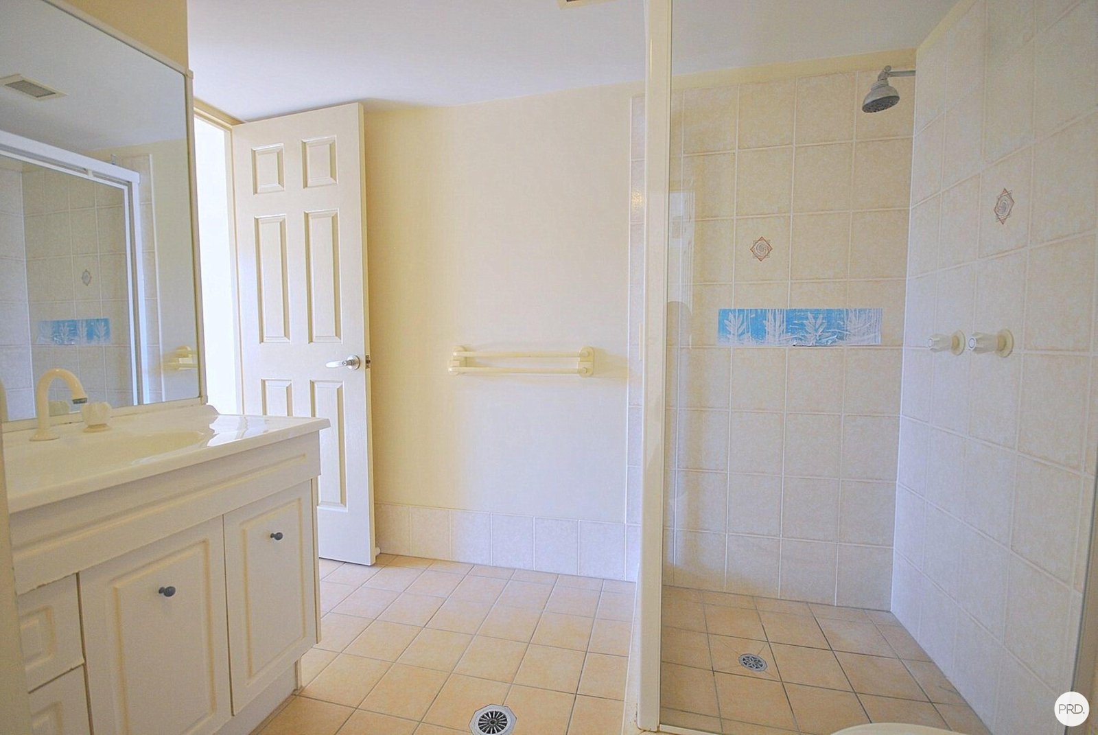 6/19 Lloyd Street SOUTHPORT 8