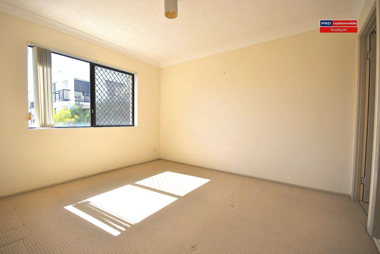 6/19 Lloyd Street SOUTHPORT 5