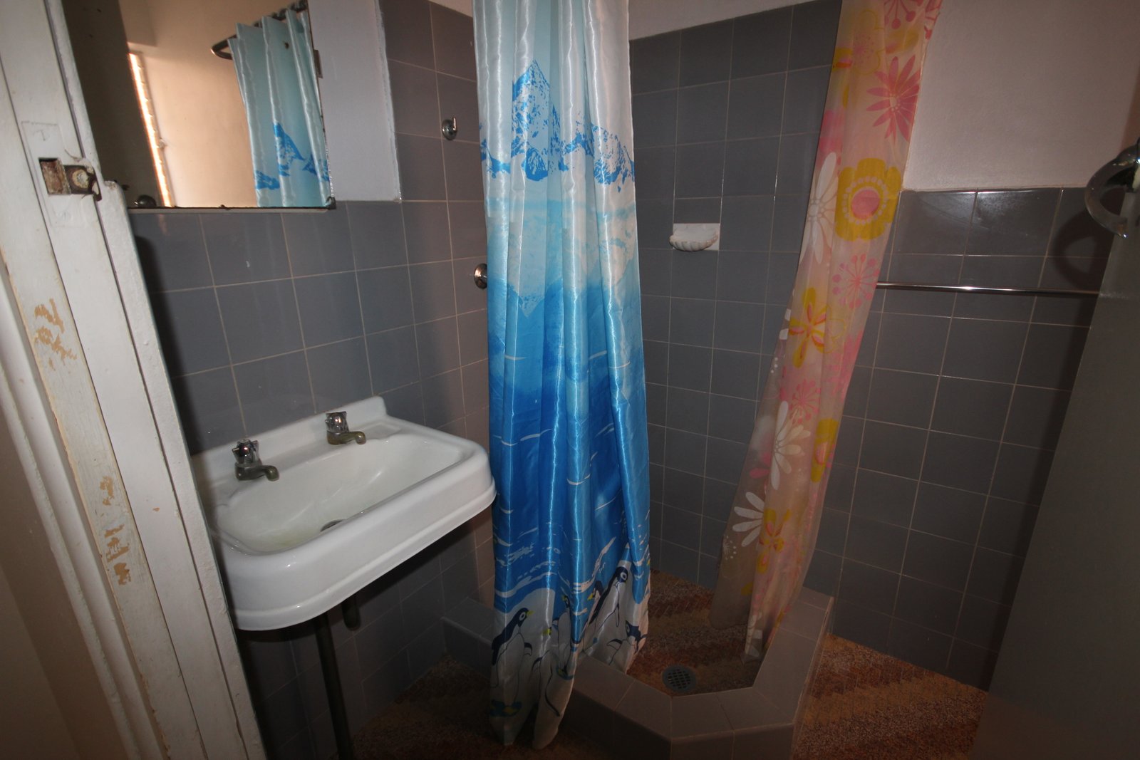 6/19 Regent Street KOGARAH 4