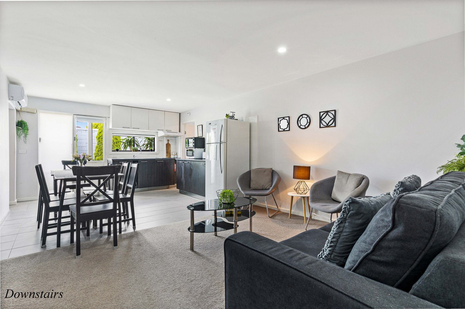 619 Sherrard Street BLACK HILL 8