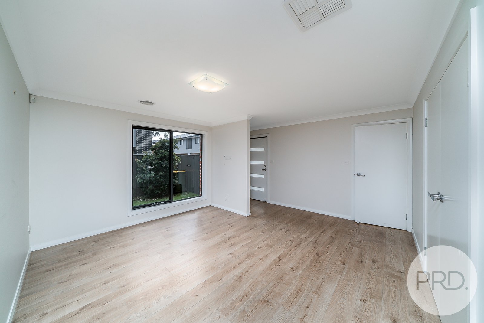 6/190 Kincaid Street WAGGA WAGGA 3