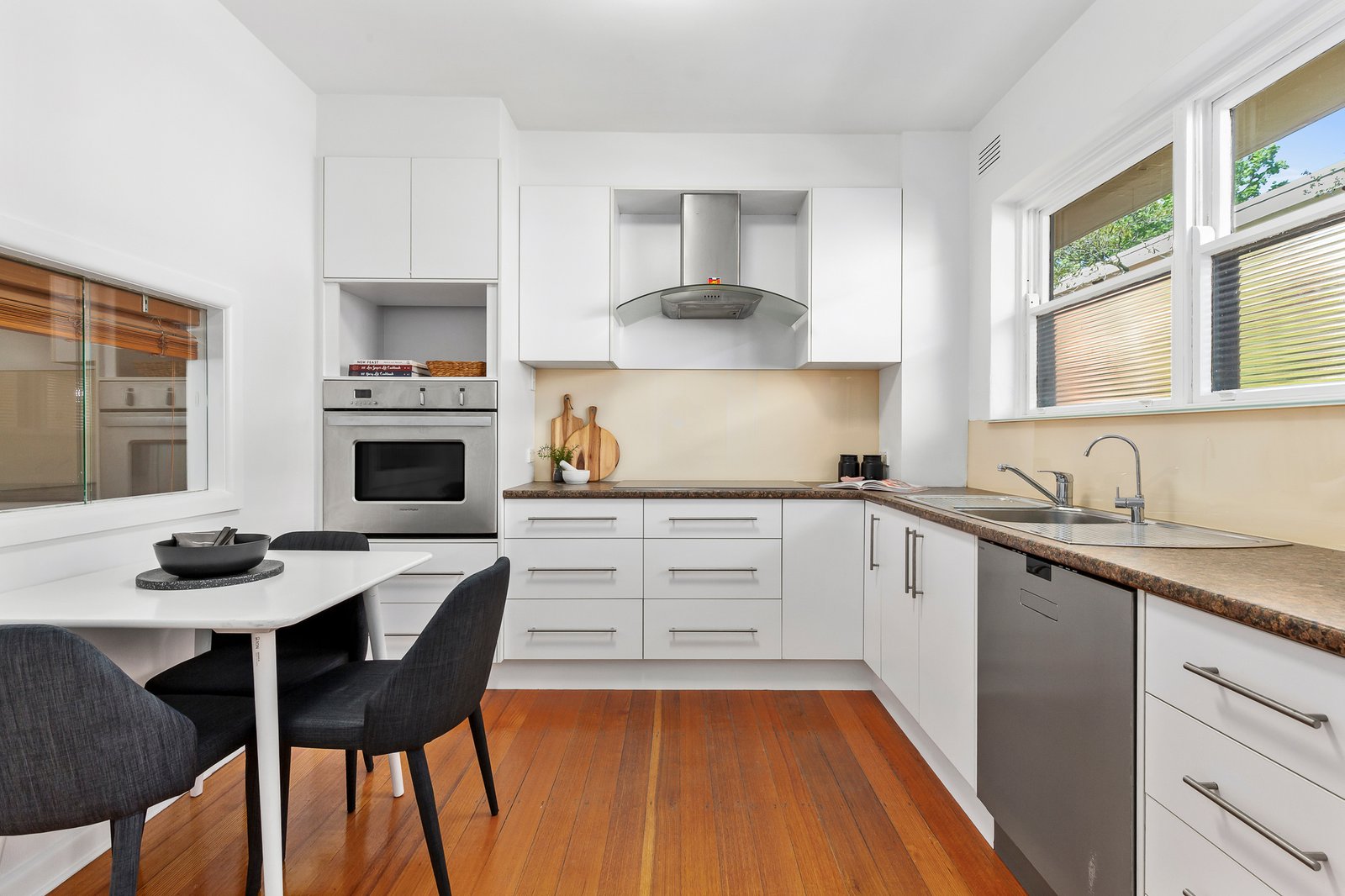 Gallery: 6/195 Brighton Road
