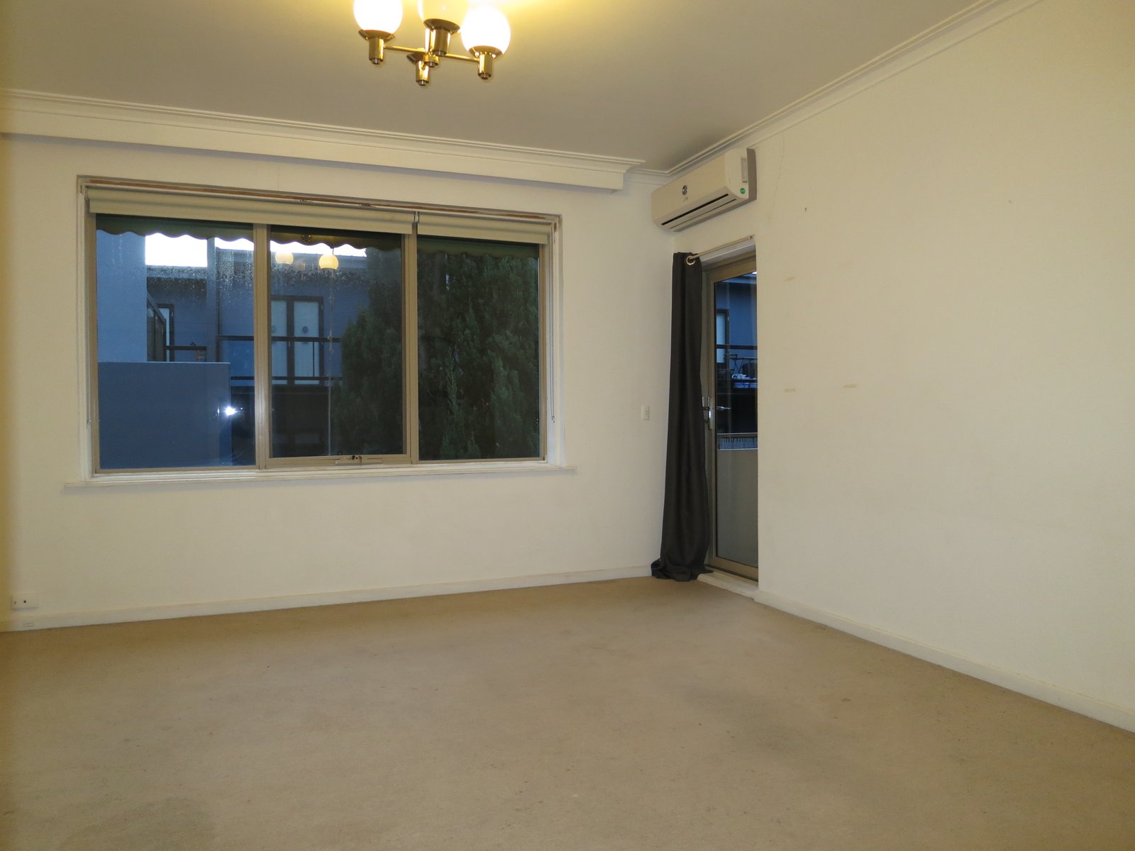 Gallery: 6/198 Alma Road