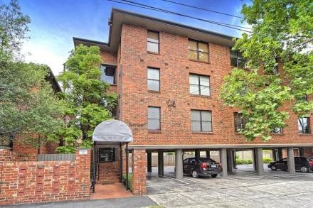 Gallery: 6/1A Boondara Grove