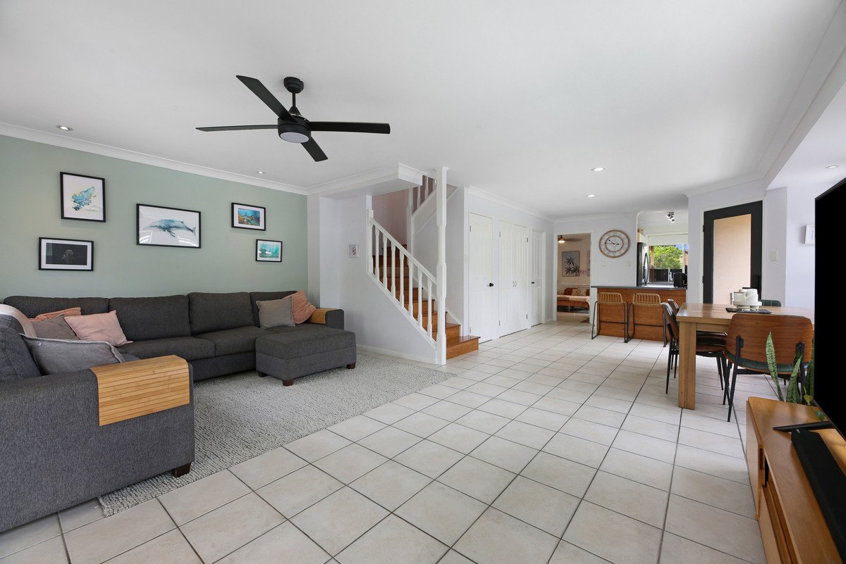 61A Harrier Drive Burleigh Waters 8