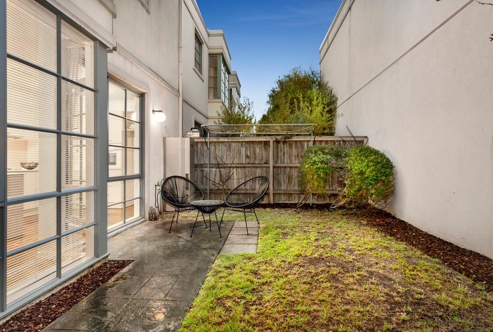 Real Estate and Property in 6/1a Ripley Grove, Caulfield North, VIC