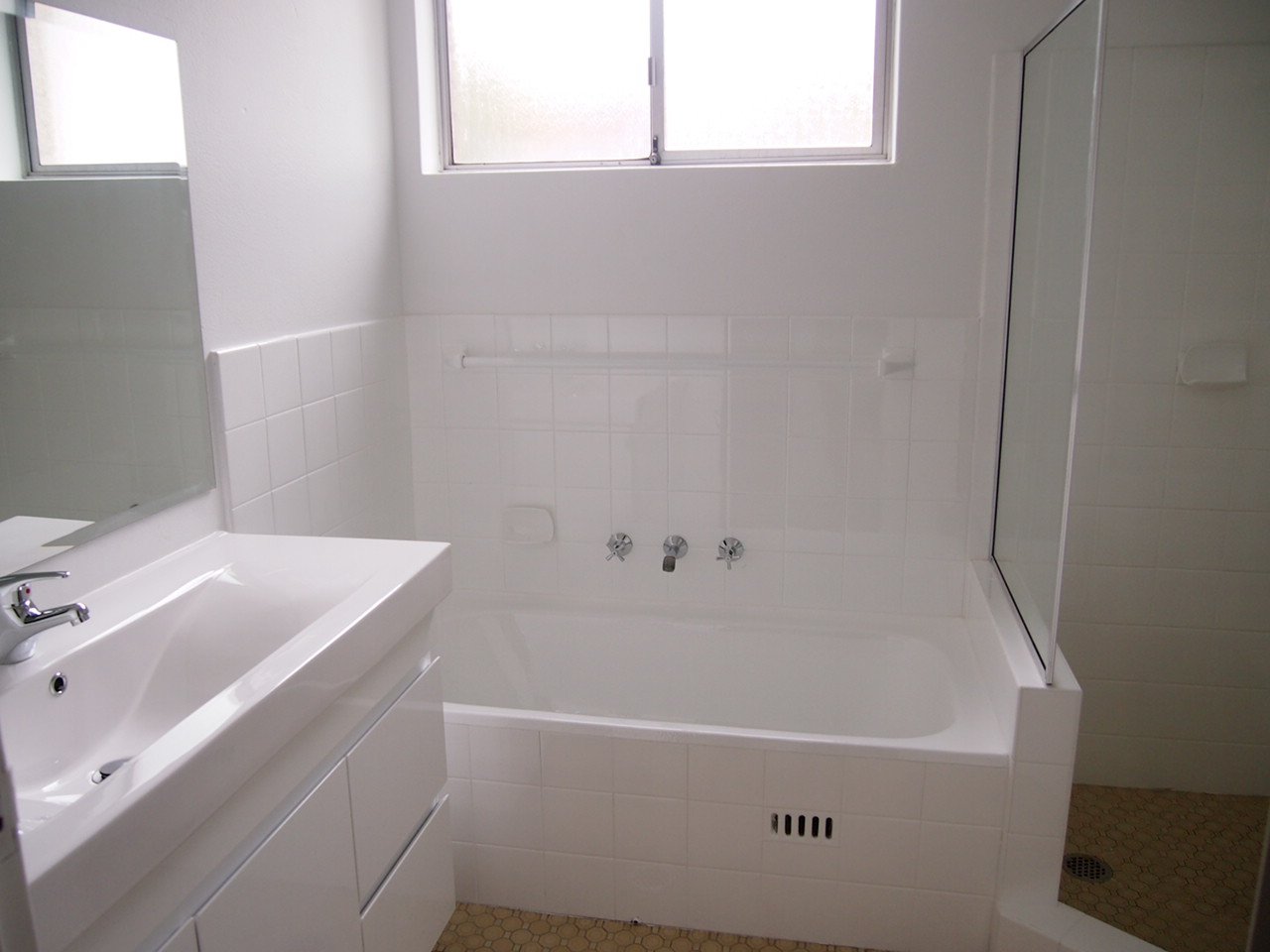 6/1a Rosa Street OATLEY 6